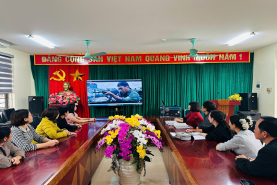 KHOẢNH KHẮC LỊCH SỬ SỐNG LẠI: LỜI THỀ CỦA “MƯA ĐỎ” TẠI TRƯỜNG THCS TÂN BÌNH